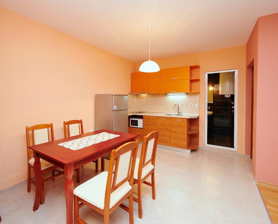 Apartments Dimitrovi ポモリエ 部屋 写真